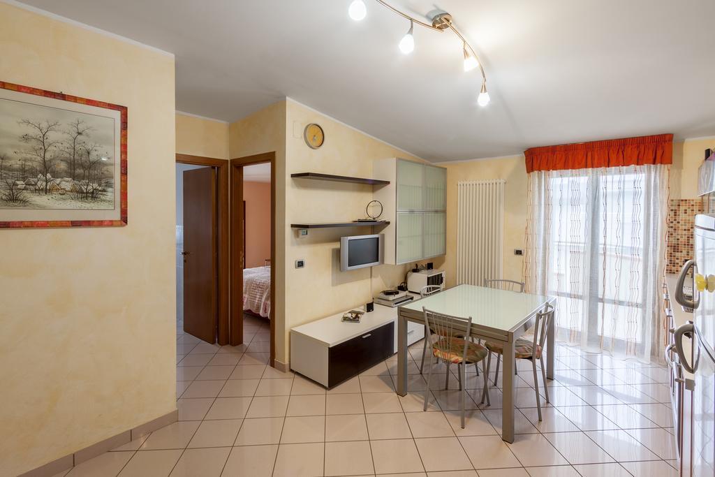 Palazzo Giallo Alba Adriatica Εξωτερικό φωτογραφία